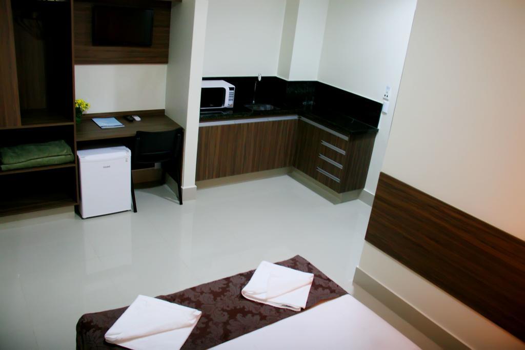 Hotel Belugi Гояния Стая снимка