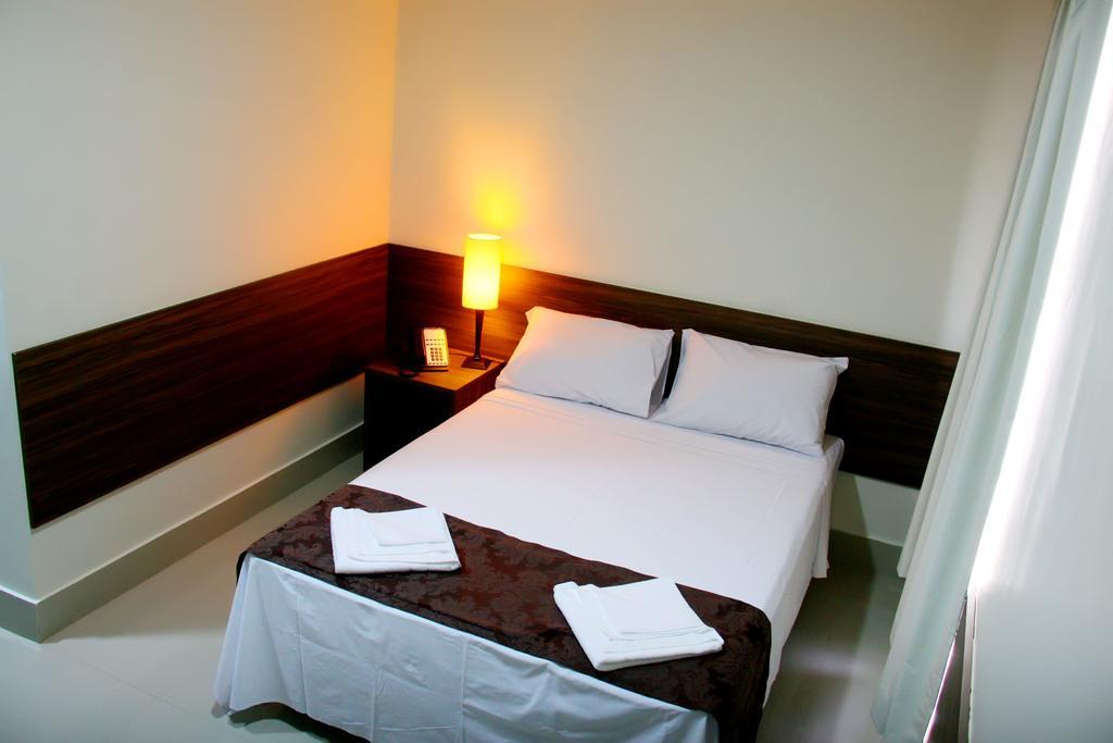 Hotel Belugi Гояния Стая снимка