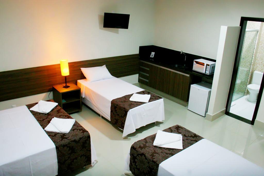 Hotel Belugi Гояния Стая снимка