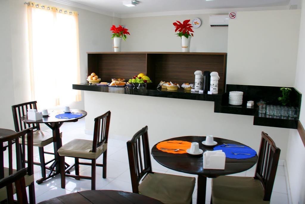 Hotel Belugi Гояния Екстериор снимка
